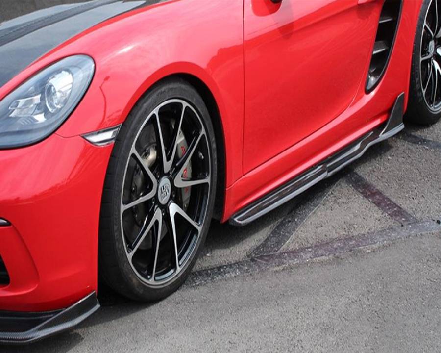 Armaspeed CARBON Side Skirts