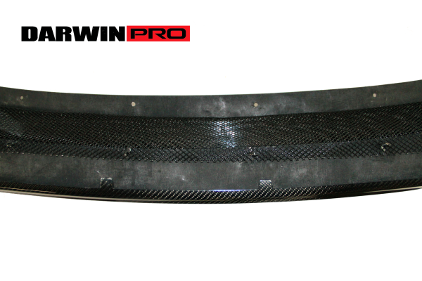 darwinpro-carbon-fiber-nissan-nismo-gtr-gtr35-rear-diffuser-lip-back-kcf3503zel.l.png
