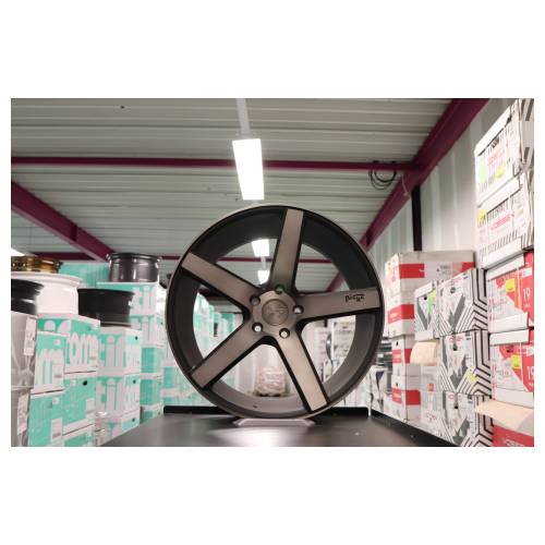 Niche Display Wheel