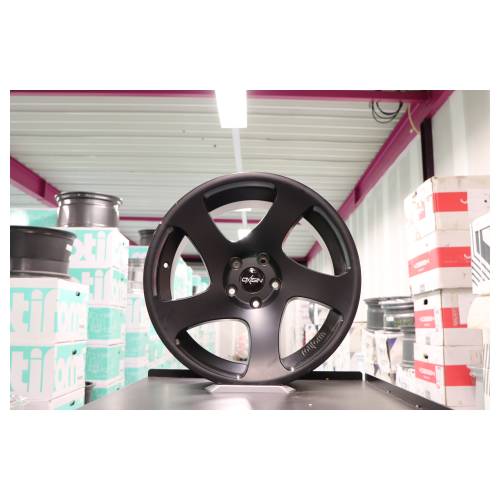 Rotiform Display Wheel